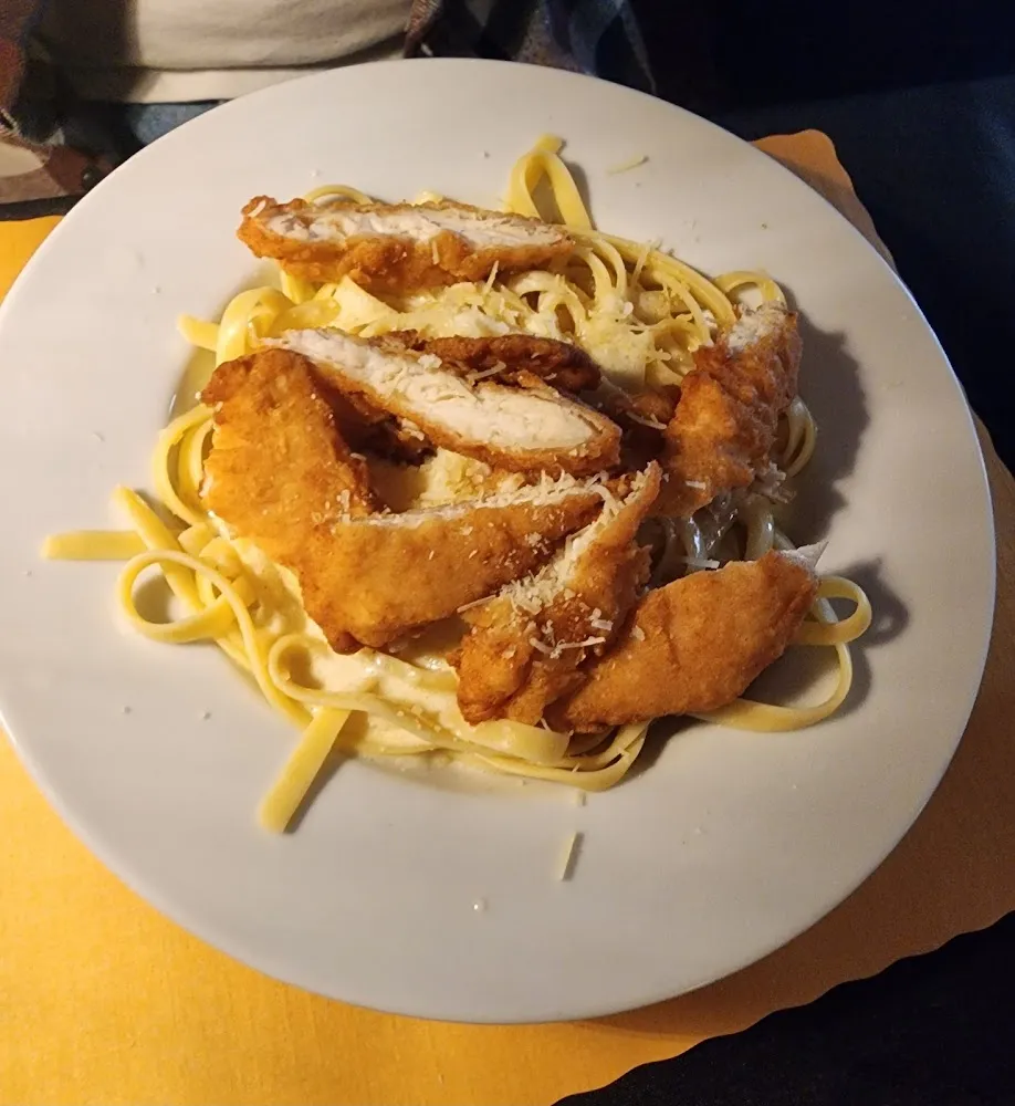 Chicken Fettuccine Alfredo