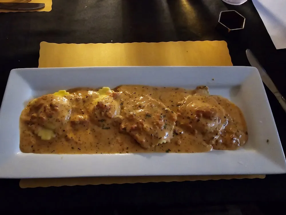 Crab and Lobster Ravioli in Vodka Sau E